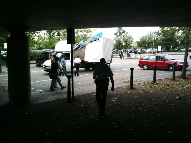 Youths shell out higher amounts on groceries, commuting, eateries, and dining venues.