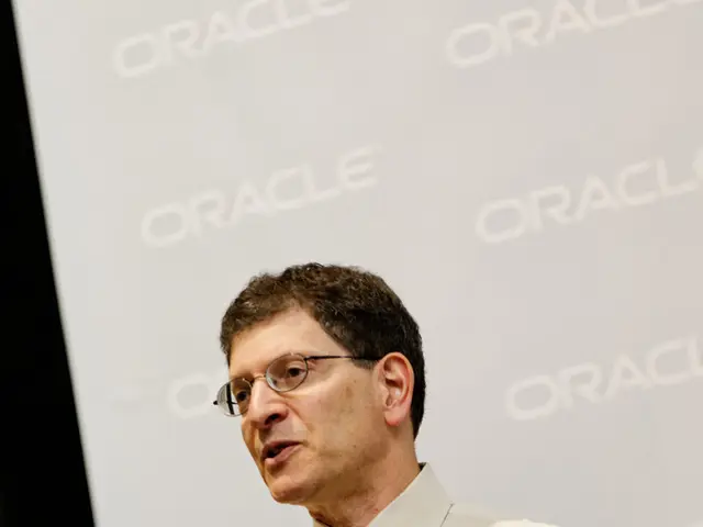 Haaland, Man City's standout player, flaunts daring style during Rome excursion with partner...