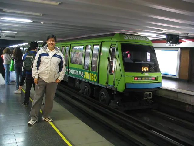 Desperate German railway worker, stranded between Erfurt and Berlin, longs to return home