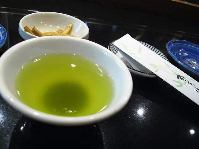 Avoid pulling over at these specific highway stoppoints.