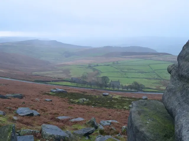 Scorching Hot Valley on the Isle