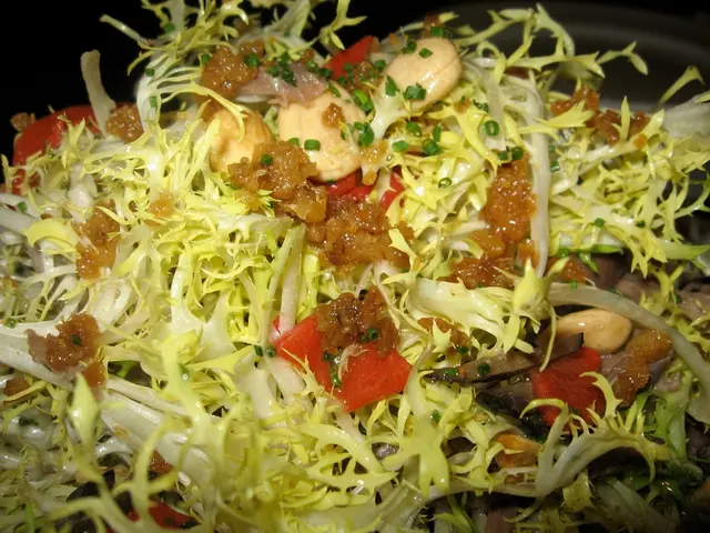 Habits and practices surrounding food consumption that we find hard to break, despite questions...