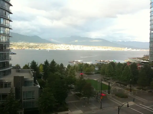 A cycling journey along the entire coast of Andalusia, a revelation of the region's hidden gems.