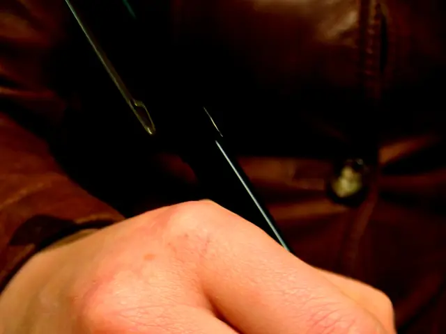 Unsteady Calligraphy Explained: Causes and Solutions