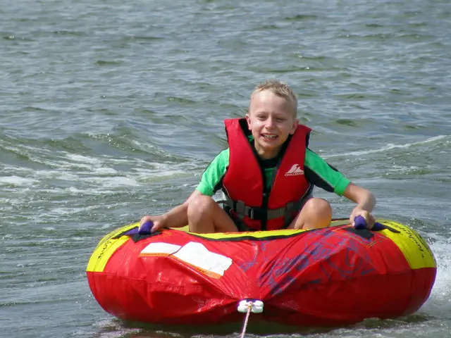 Young Social Media Personality Left Stranded in Antarctica Following Disputed Aircraft Landing...