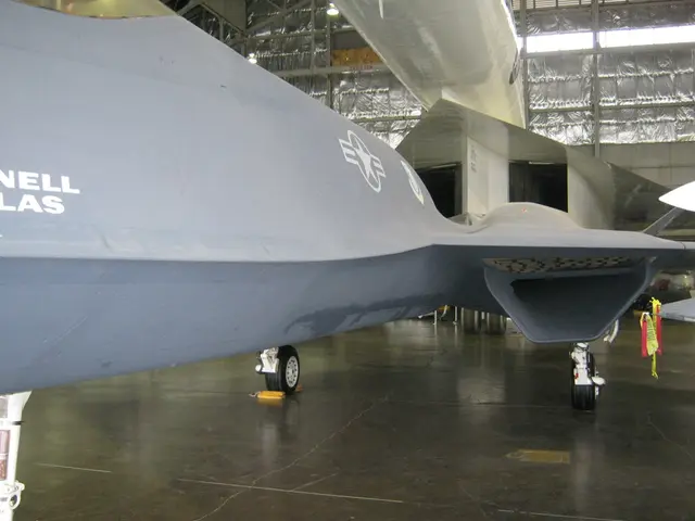 Disproven Misconceptions About Aircraft: Errors Unveiled in Air Hacks Review